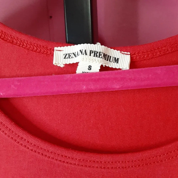 Short Sleeve Bodycon Dress - Picture 2 of 2